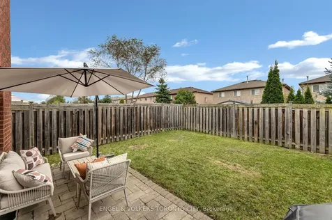 9 Coronation Parkway Barrie ON L4M 7J9