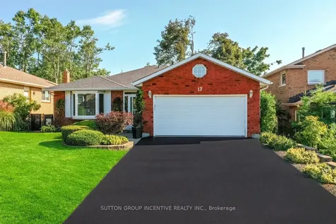 17 Kenny Crescent Barrie ON L4N 6C7