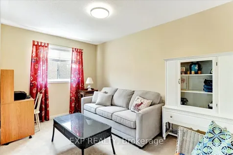 13 Masters Lane Wasaga Beach ON L9Z 1S9