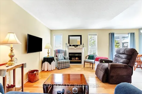 13 Masters Lane Wasaga Beach ON L9Z 1S9