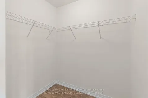 27 Cherry Hill Lane Barrie ON L4N 6K7