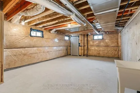 27 Cherry Hill Lane Barrie ON L4N 6K7