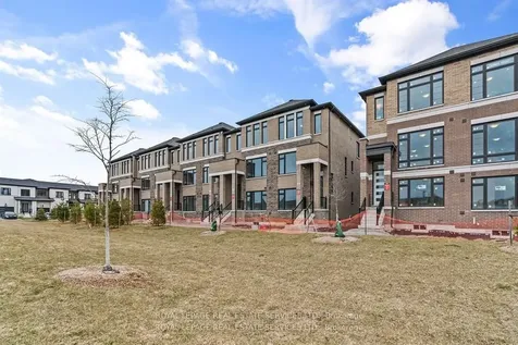 27 Cherry Hill Lane Barrie ON L4N 6K7