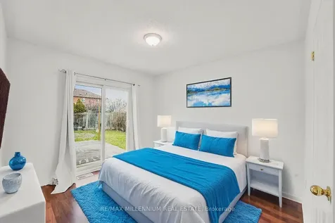 44 Hanmer Street E Barrie ON L4M 6V1