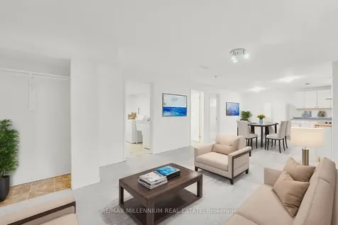 44 Hanmer Street E Barrie ON L4M 6V1