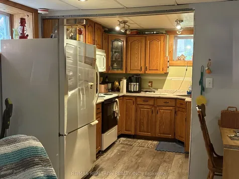 2089 Dwinnell Road Barrie ON L4M 4Y8