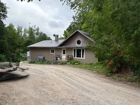 2089 Dwinnell Road Barrie ON L4M 4Y8