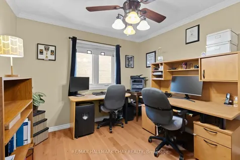 292 Leacock Drive Barrie ON L4N 6K2