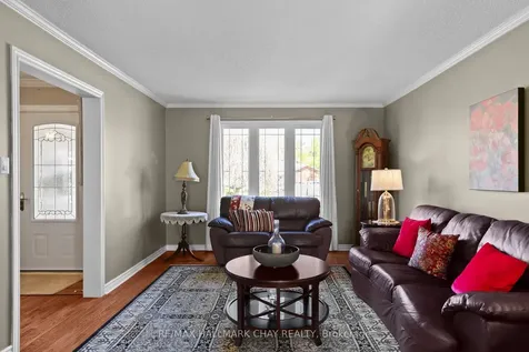 292 Leacock Drive Barrie ON L4N 6K2