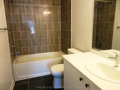 44 Red Maple Lane Barrie ON L9J 0N7