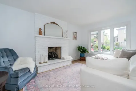 26 Kenny Crescent Barrie ON L4N 6C9