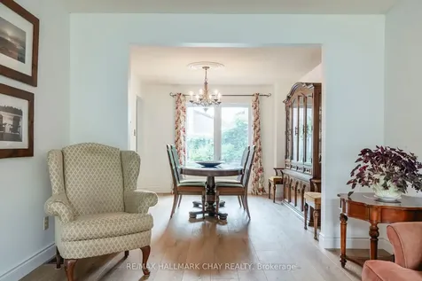 26 Kenny Crescent Barrie ON L4N 6C9