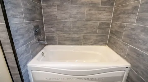 311 Anne Street N Barrie ON L4N 5M7