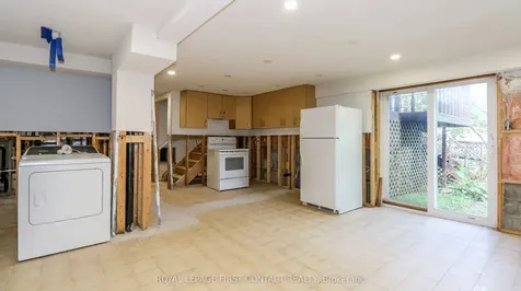 311 Anne Street N Barrie ON L4N 5M7