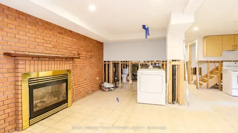 311 Anne Street N Barrie ON L4N 5M7