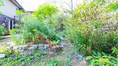 311 Anne Street N Barrie ON L4N 5M7