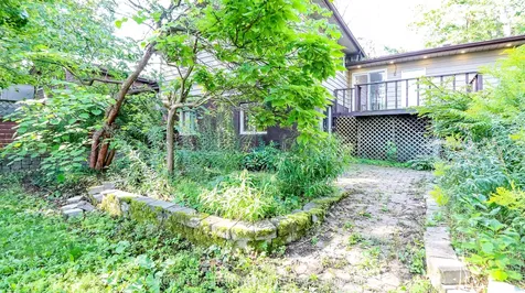 311 Anne Street N Barrie ON L4N 5M7