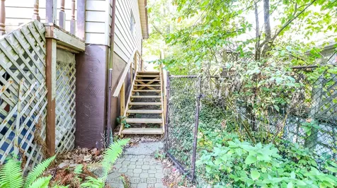 311 Anne Street N Barrie ON L4N 5M7