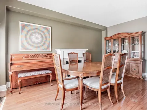 33 Connaught Lane Barrie ON L4M 0A6