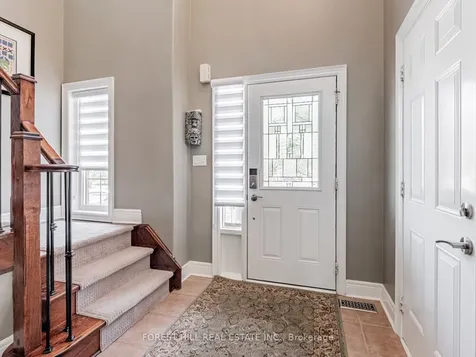 33 Connaught Lane Barrie ON L4M 0A6