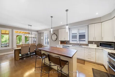 114 Jewel House Lane Barrie ON L4N 0T3