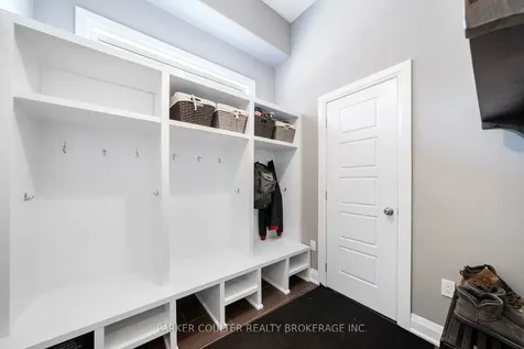 114 Jewel House Lane Barrie ON L4N 0T3