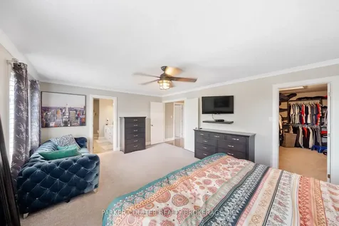 114 Jewel House Lane Barrie ON L4N 0T3