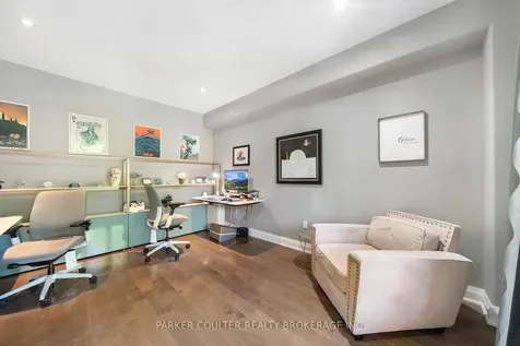 114 Jewel House Lane Barrie ON L4N 0T3