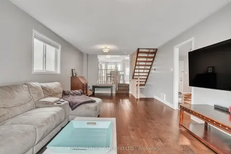 16 Victorway Drive Barrie ON L4N 9K9