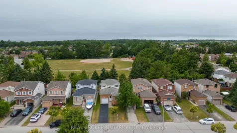 16 Victorway Drive Barrie ON L4N 9K9