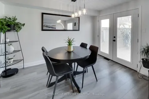 11 Majesty Boulevard Barrie ON L4M 7K1