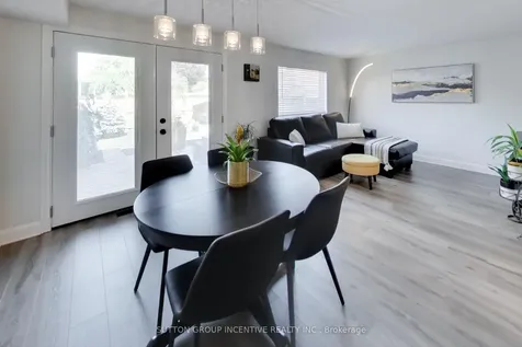 11 Majesty Boulevard Barrie ON L4M 7K1