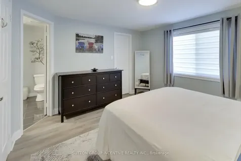 11 Majesty Boulevard Barrie ON L4M 7K1