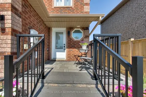 11 Majesty Boulevard Barrie ON L4M 7K1