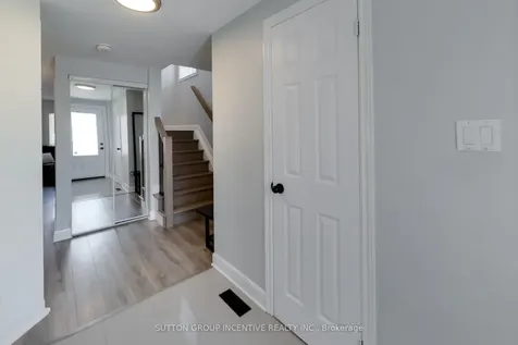 11 Majesty Boulevard Barrie ON L4M 7K1