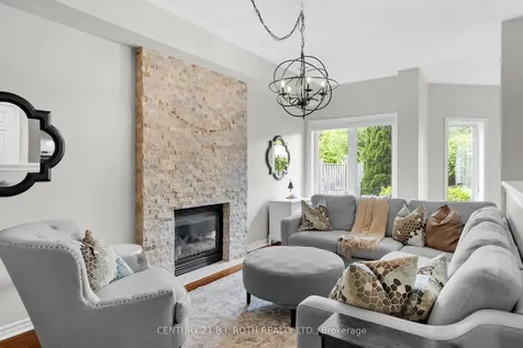 94 Penvill Trail Barrie ON L4N 5S3