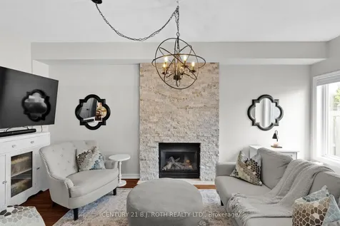 94 Penvill Trail Barrie ON L4N 5S3