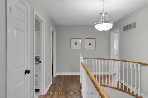 94 Penvill Trail Barrie ON L4N 5S3