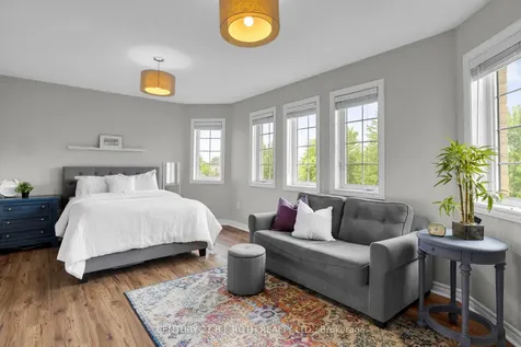 94 Penvill Trail Barrie ON L4N 5S3