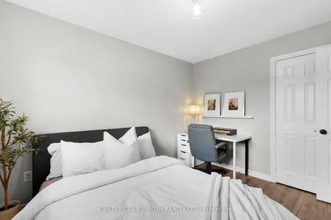 94 Penvill Trail Barrie ON L4N 5S3