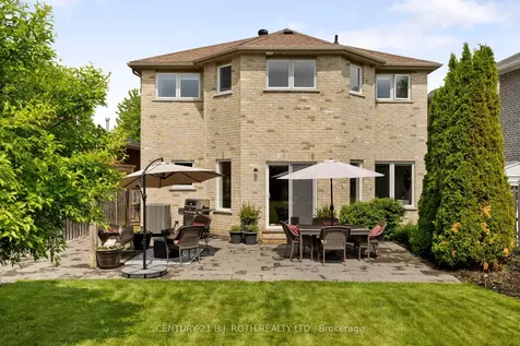 94 Penvill Trail Barrie ON L4N 5S3