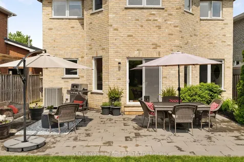 94 Penvill Trail Barrie ON L4N 5S3