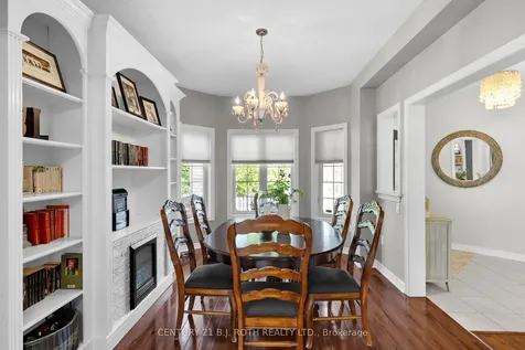 94 Penvill Trail Barrie ON L4N 5S3