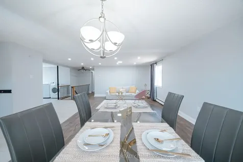 117 Hickling Trail Barrie ON L4M 5T7