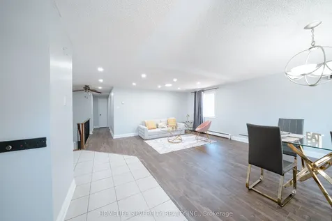 117 Hickling Trail Barrie ON L4M 5T7