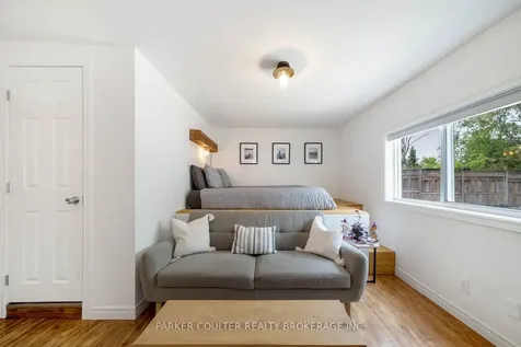 290 Saint Paul Street Collingwood ON L9Y 3P7