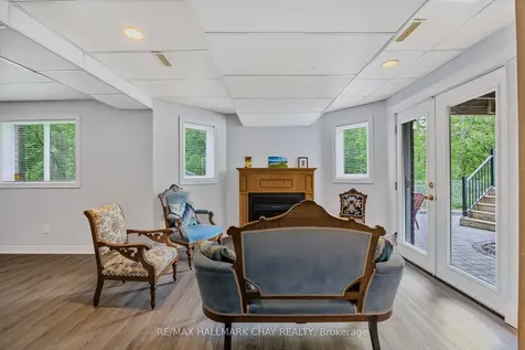 7 Maw Court Barrie ON L4N 7X7
