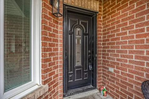 7 Maw Court Barrie ON L4N 7X7