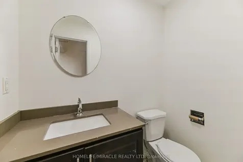 40 Blair Crescent Barrie ON L4M 5Y6