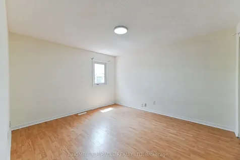 40 Blair Crescent Barrie ON L4M 5Y6